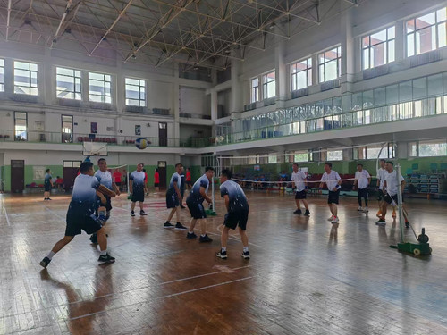 蓝球比赛 (1).jpg